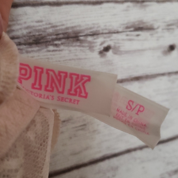 Pink bralette - Picture 3 of 4